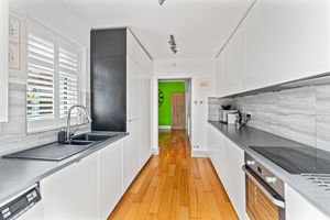 Kitchen- click for photo gallery